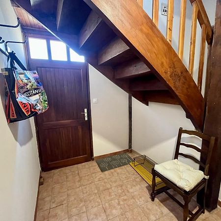 La Petite Ourse Maison De Village A Oust Екстериор снимка