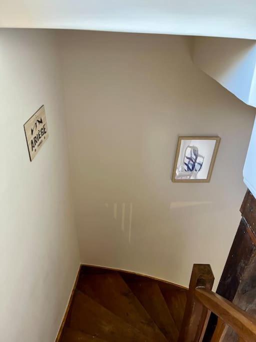 La Petite Ourse Maison De Village A Oust Екстериор снимка